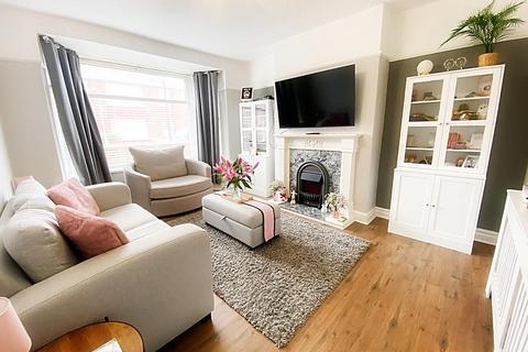 2 bedroom apartment for sale, Lynn Road, Wallsend