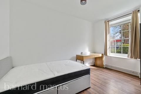 2 bedroom flat to rent, Clayton Street, LONDON