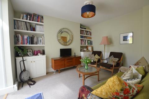 1 bedroom apartment for sale, Downs Park Road, London E8