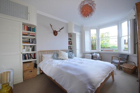1 bedroom apartment for sale, Downs Park Road, London E8