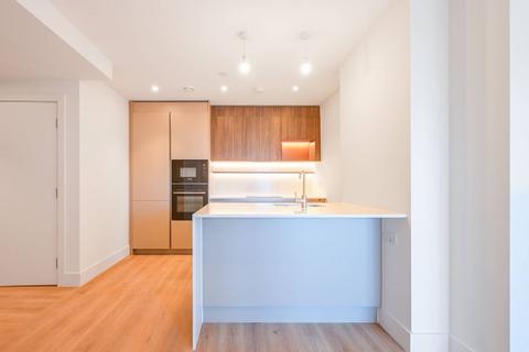 1 bedroom flat to rent, 2 Maple Mews, Bow E3
