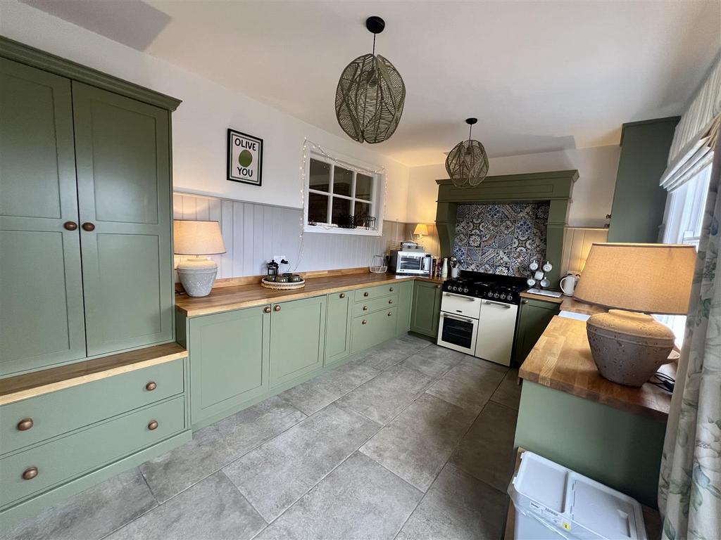 Kitchen.jpeg