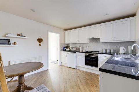 3 bedroom detached bungalow for sale, Briar Gardens, Nottingham NG14