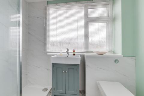 3 bedroom end of terrace house for sale, Caporn Close, Nottingham NG6