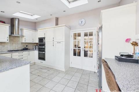 undefined, Windermere Avenue, Hornchurch