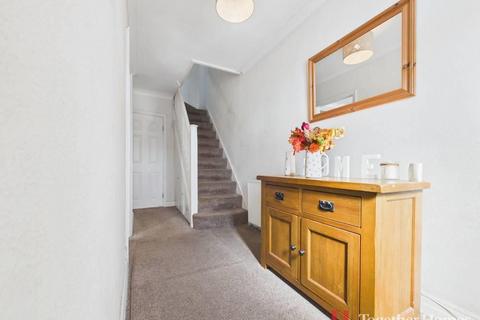 undefined, Windermere Avenue, Hornchurch