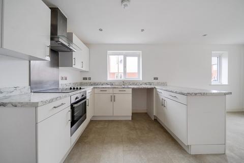 3 bedroom detached house for sale, Turret Avenue, Hampshire PO9