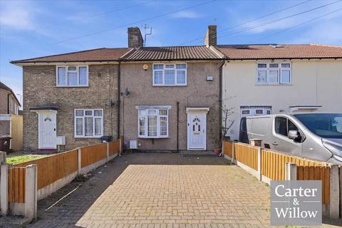3 bedroom terraced house for sale, Chaplin Road, Essex