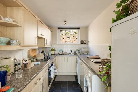 undefined, Windsor Court, Clifton