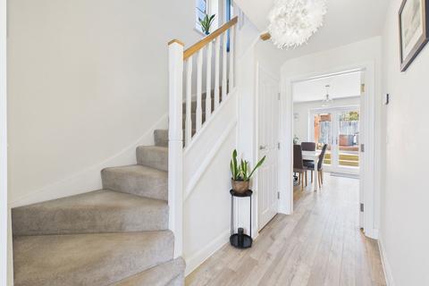 undefined, Weston Close, Calne SN11