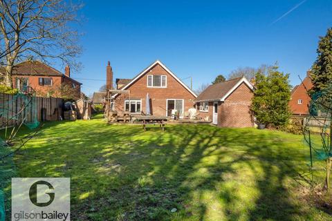 undefined, East Avenue, Norwich NR13