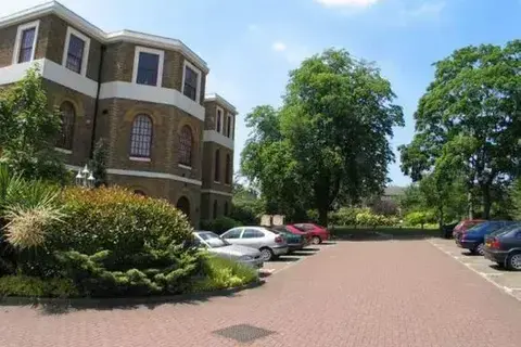 undefined, West Park Road, Southall, UB2