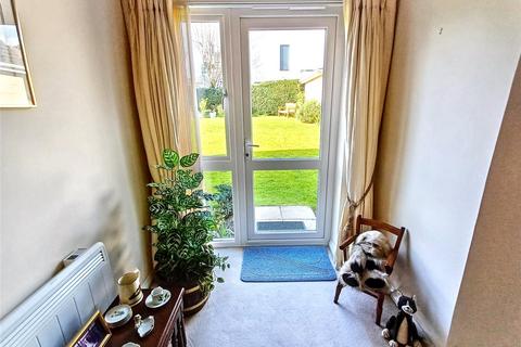 1 bedroom retirement property for sale, Sandbanks Road, Lilliput, Poole, Dorset, BH14