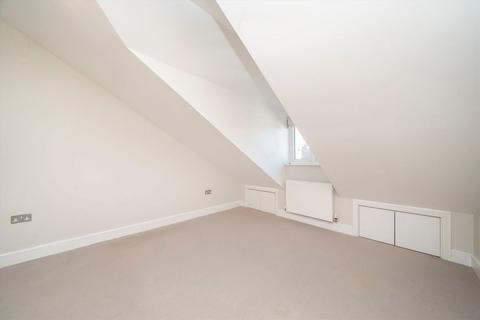 2 bedroom flat to rent, Acton Lane, London W4