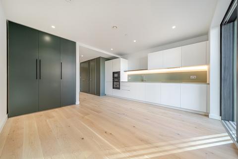 Studio to rent, Peninsula Gardens, Pilot Walk, Lower Riverside, Greenwich Peninsula, SE10