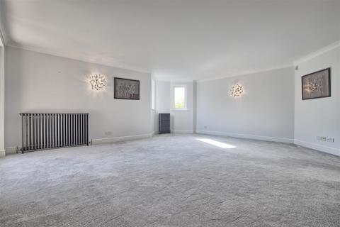 3 bedroom flat to rent, The Eights Marina, Mariners Way, Cambridge