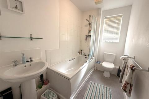 undefined, Priory Chase, Rayleigh