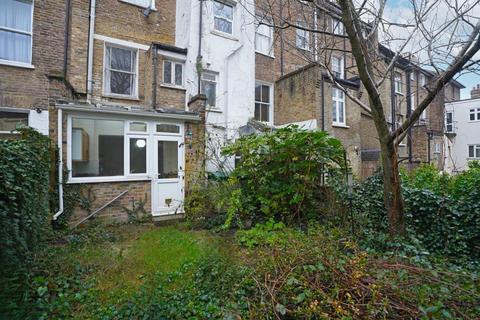1 bedroom apartment for sale, Woodland Road, Crystal Palace, London, SE19
