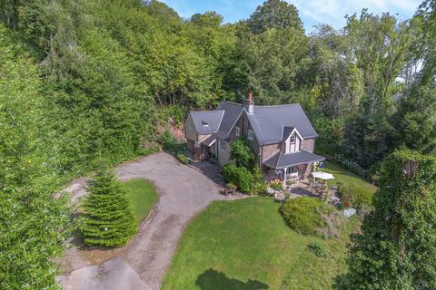 3 bedroom detached house for sale, Folly Lane, Mahmilad
