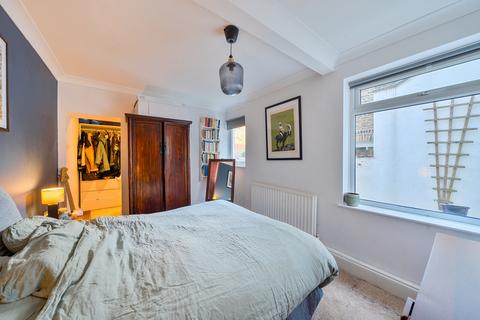 1 bedroom flat for sale, Lothair Road North, London, N4
