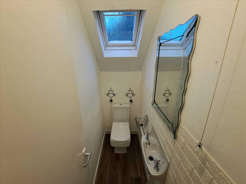 Upstairs WC