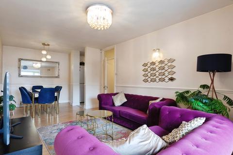 2 bedroom flat for sale, Ley Street, ILFORD, Essex, IG2