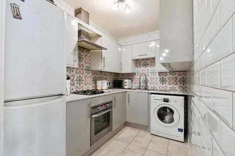 2 bedroom flat for sale, Ley Street, ILFORD, Essex, IG2