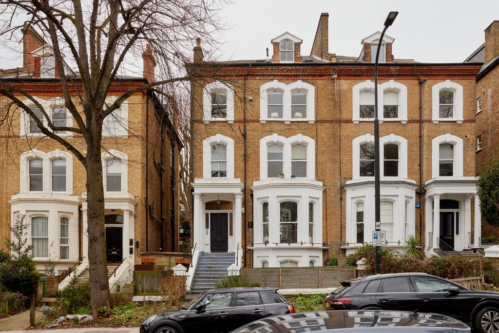 198941 belsize avenue hires 37.jpg