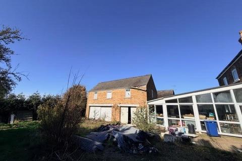 6 bedroom detached house for sale, Lea Road, Gainsborough