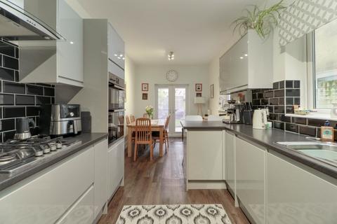 3 bedroom terraced house for sale, Aylesbury Road, Portsmouth