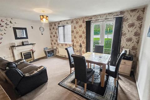 2 bedroom flat for sale, Yardley Wood Road, Birmingham B14