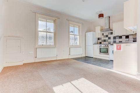 2 bedroom flat to rent, Church Road, Hove, BN3