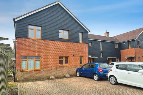 2 bedroom maisonette for sale, Whitmore Way, Horley
