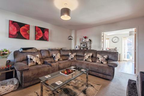 4 bedroom terraced house for sale, Sullivan Court, Biggleswade, Bedfordshire, SG18