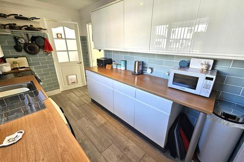 4 bedroom end of terrace house for sale, Plym Crescent, Tavistock