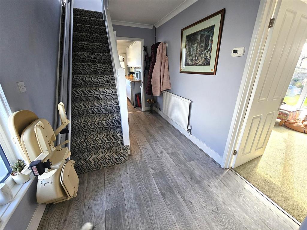 Hallway.jpg