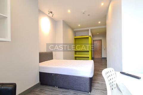 1 bedroom in a flat share to rent, The Works, Half Moon Street, Huddersfield, HD1