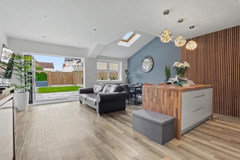4 bedroom semi-detached house for sale, Southport PR9