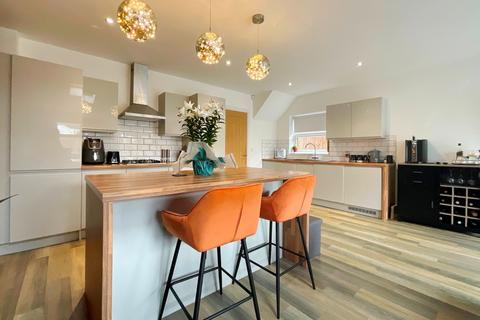 4 bedroom semi-detached house for sale, Southport PR9