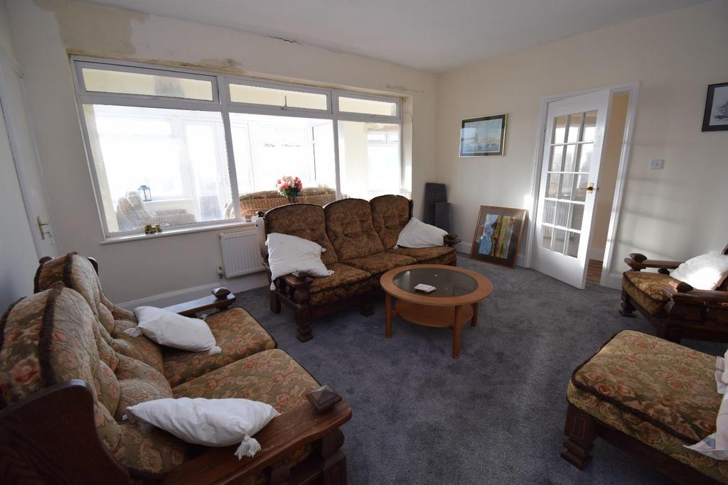 Sitting Room.JPG