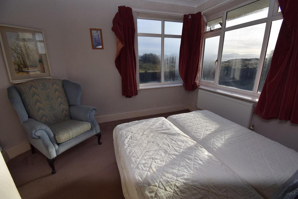 Bedroom 1.JPG