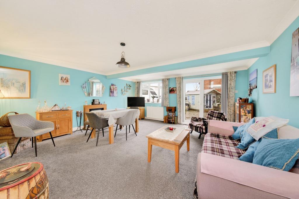 Living dining room