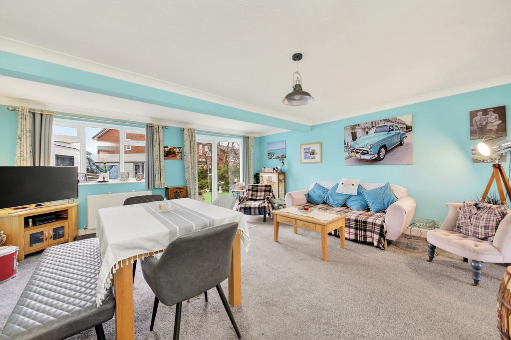 Living dining room