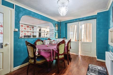 3 bedroom detached house for sale, Marsett Way, Leeds
