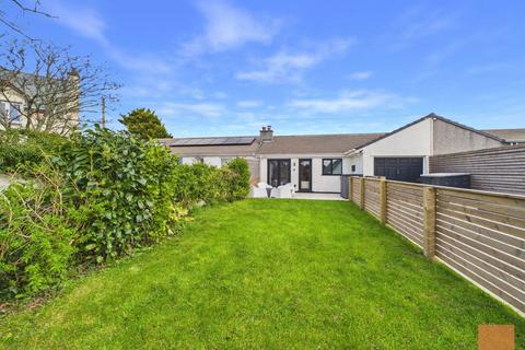 2 bedroom terraced bungalow for sale, Wheal Kitty, St Agnes- A refurbished bungalow in a popular village location