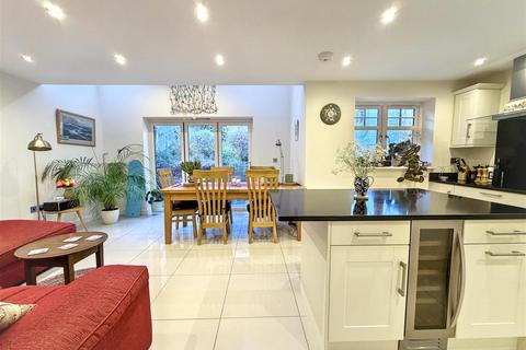 undefined, Shiplake Bottom, Henley-On-Thames RG9