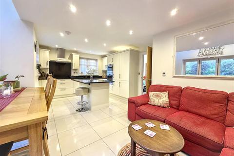 undefined, Shiplake Bottom, Henley-On-Thames RG9