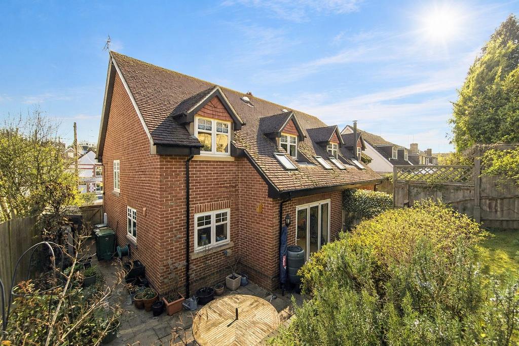 Shiplake Rear1.png