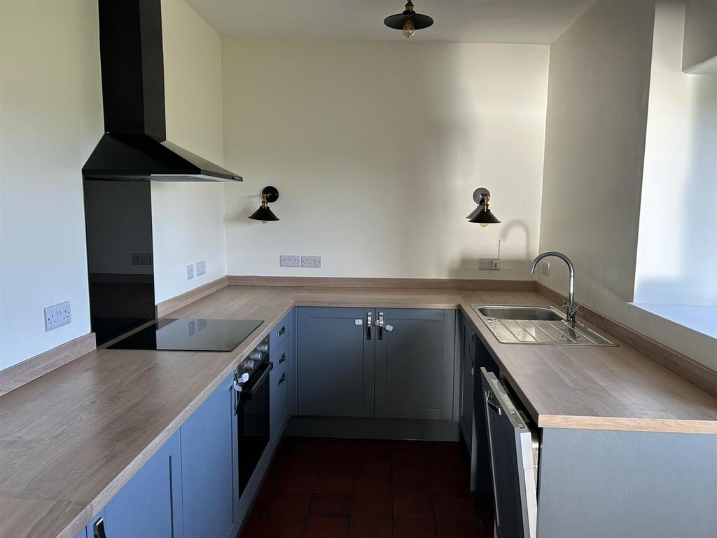 Kitchen.JPEG
