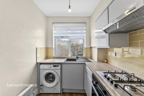 1 bedroom flat for sale, Church Road, Mitcham